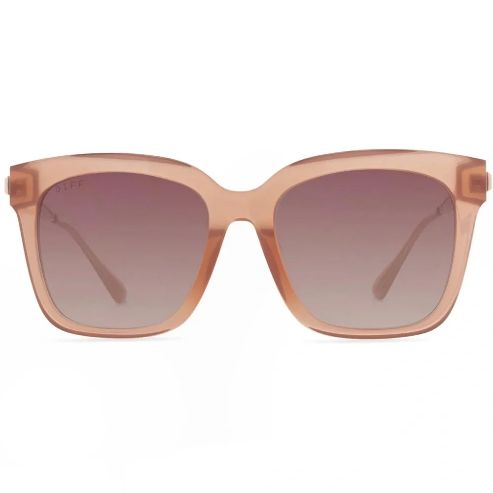 DIFF Bella Sunglasses Oyster Pink Frames Rose Gradient Lens VICI Collab NWT